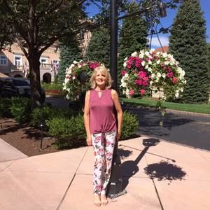 Meet your Posher, Renee